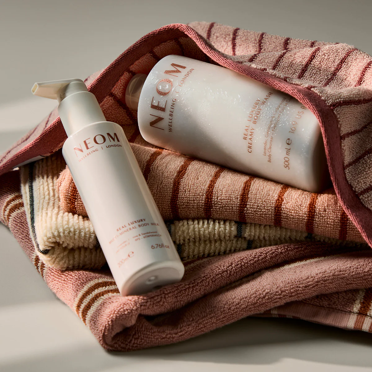 Real Luxury Creamy Body Wash 500ml - Image 9