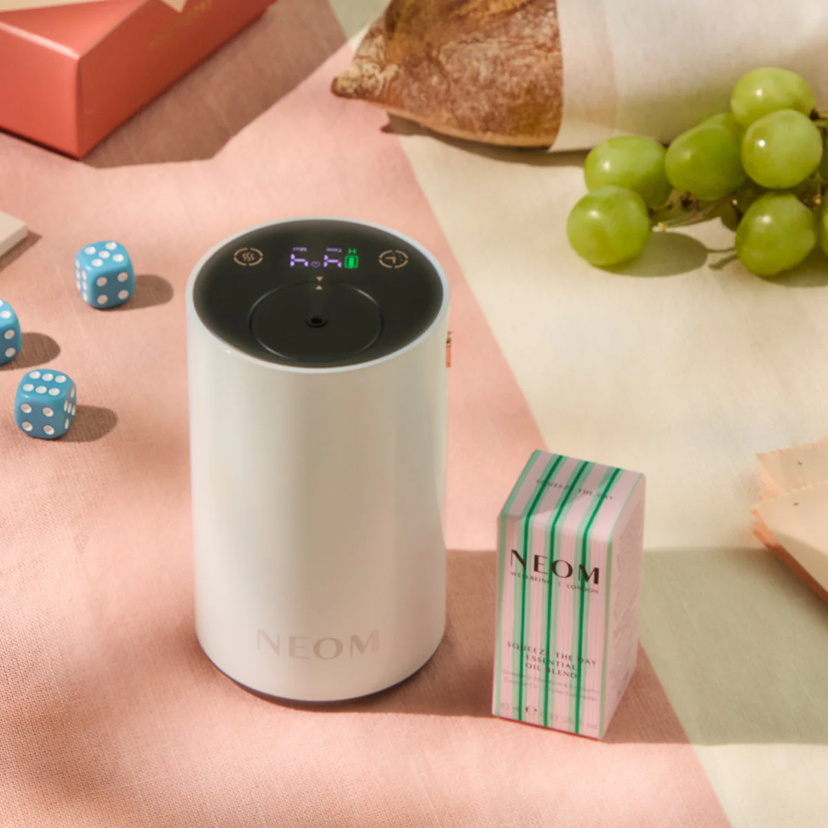 Squeeze The Day Waterless Pod Mini+ Starter Pack in White - Image 4